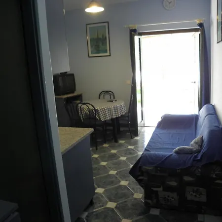 Brane - 180m To The Sea Apartment *