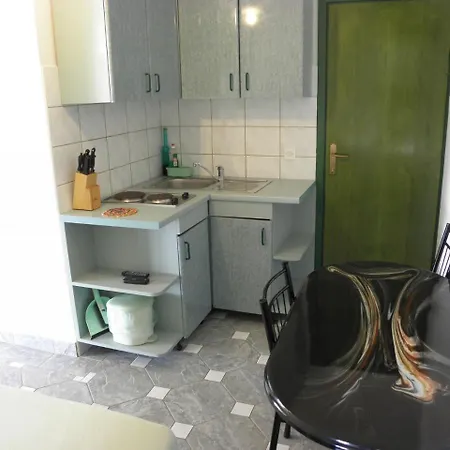 Brane - 180m To The Sea Apartment *